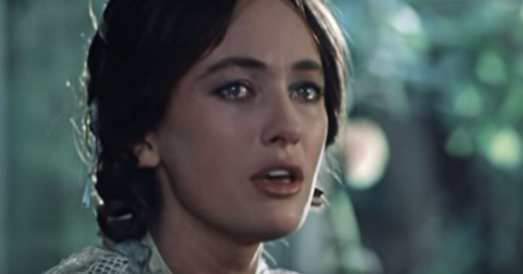 «А напоследок я скажу» — удивительные строки стихотворения Беллы ...